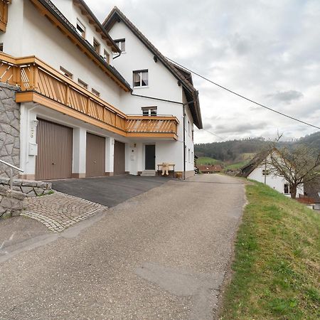 Haus Am Schroffen Apartment Ottenhofen im Schwarzwald Екстериор снимка